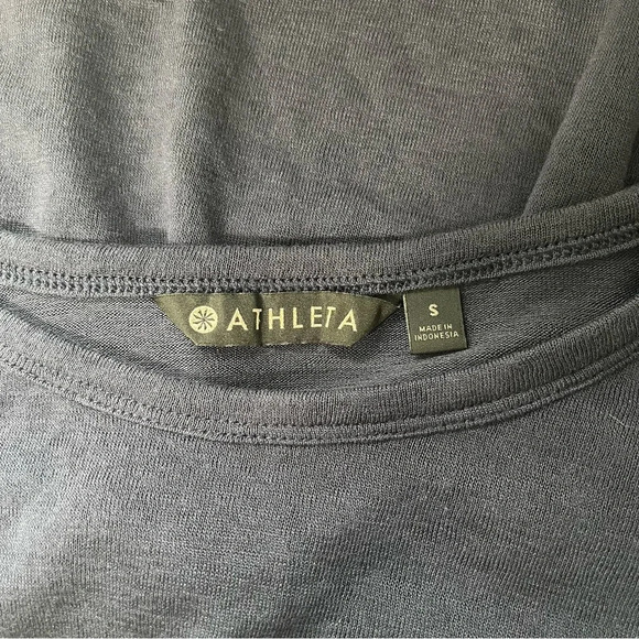 Athleta Breezy Navy Blue Cutout Back Semi-sheer Long Sleeve Top Small Women’s - Picture 10 of 12